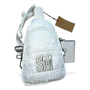 NWT Steve Madden White crossbody bag